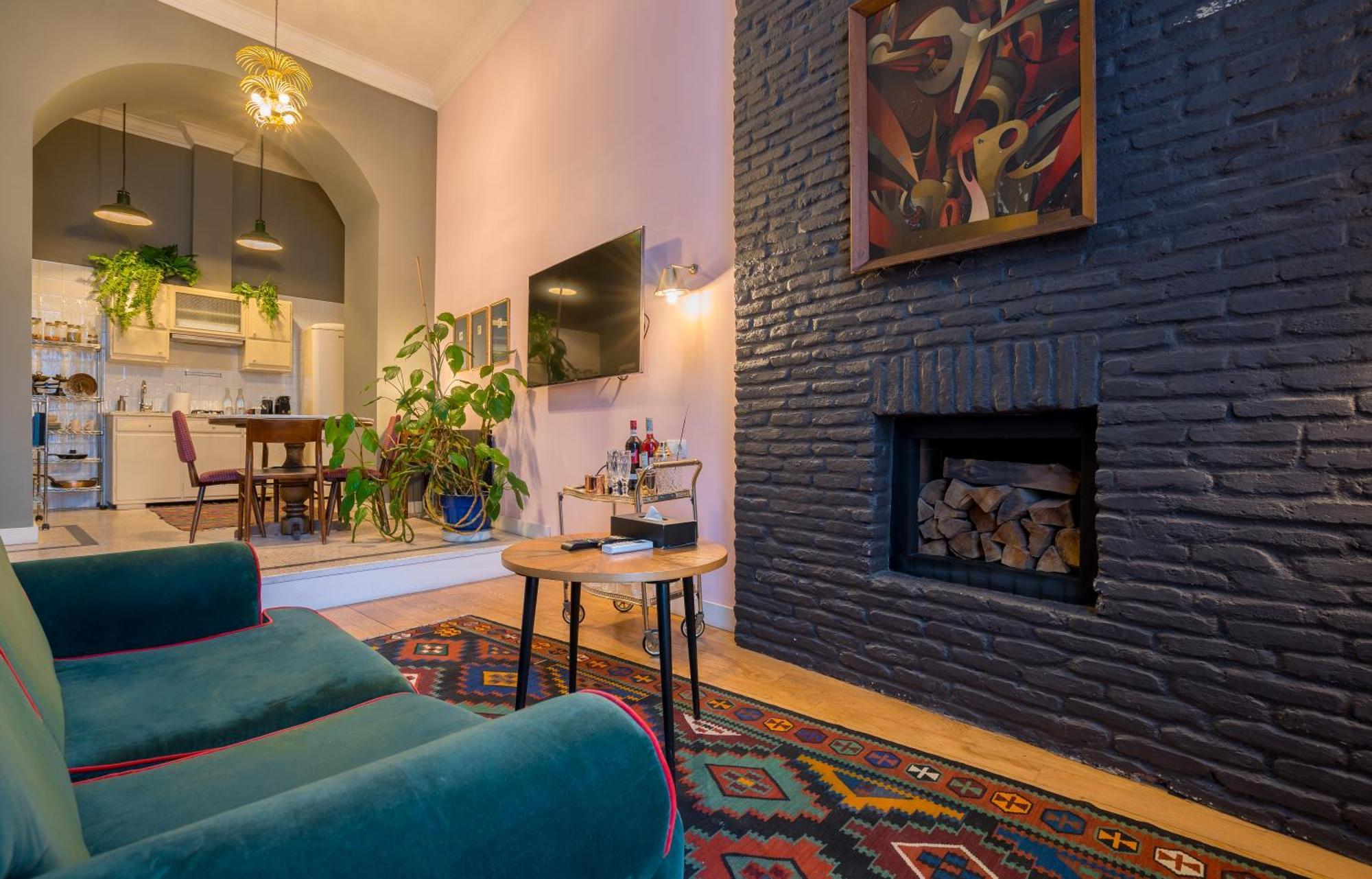 Communal Hotel Sololaki Tbilisi ภายนอก รูปภาพ