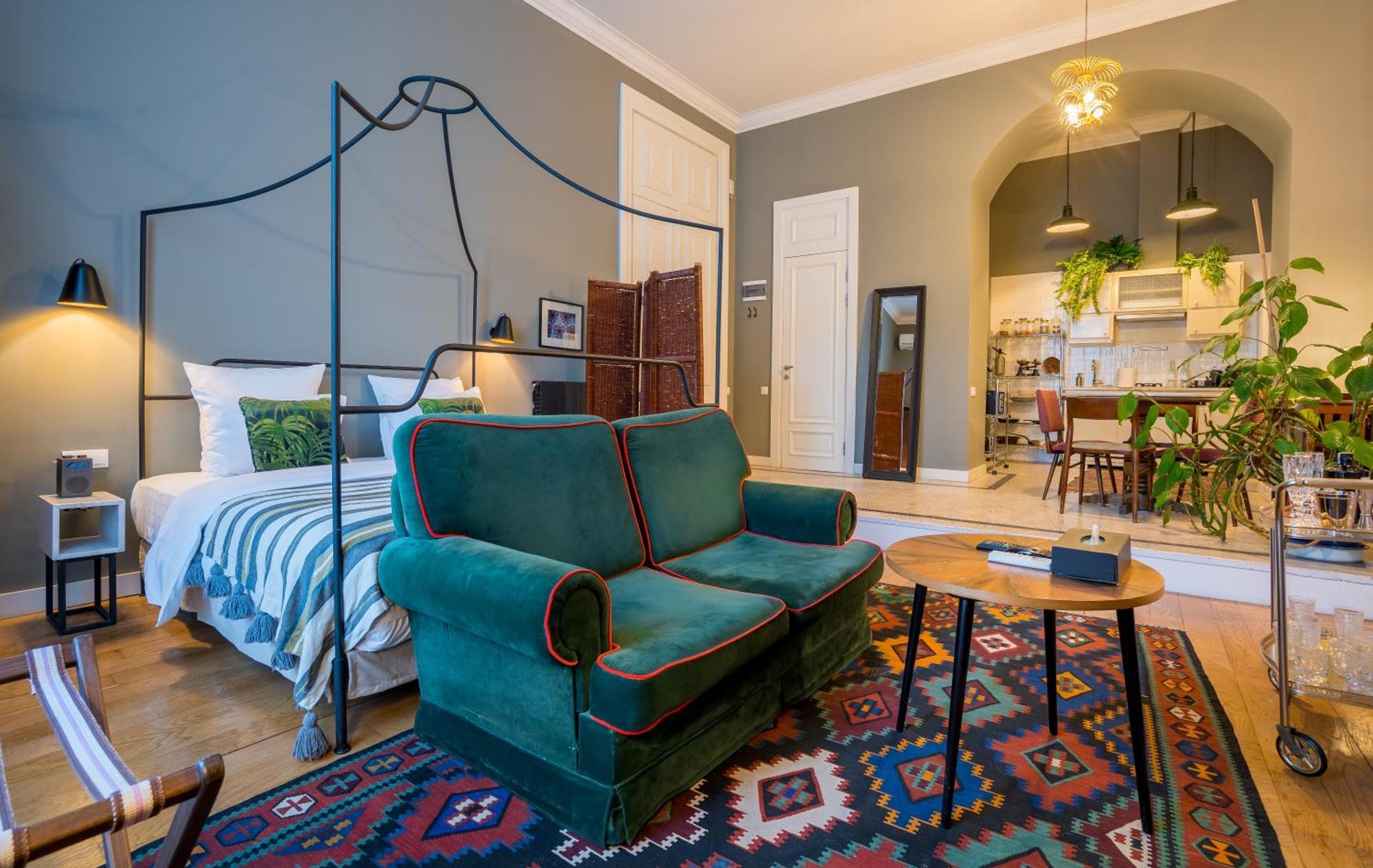 Communal Hotel Sololaki Tbilisi ภายนอก รูปภาพ