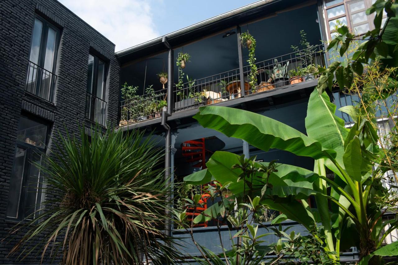 Communal Hotel Sololaki Tbilisi ภายนอก รูปภาพ