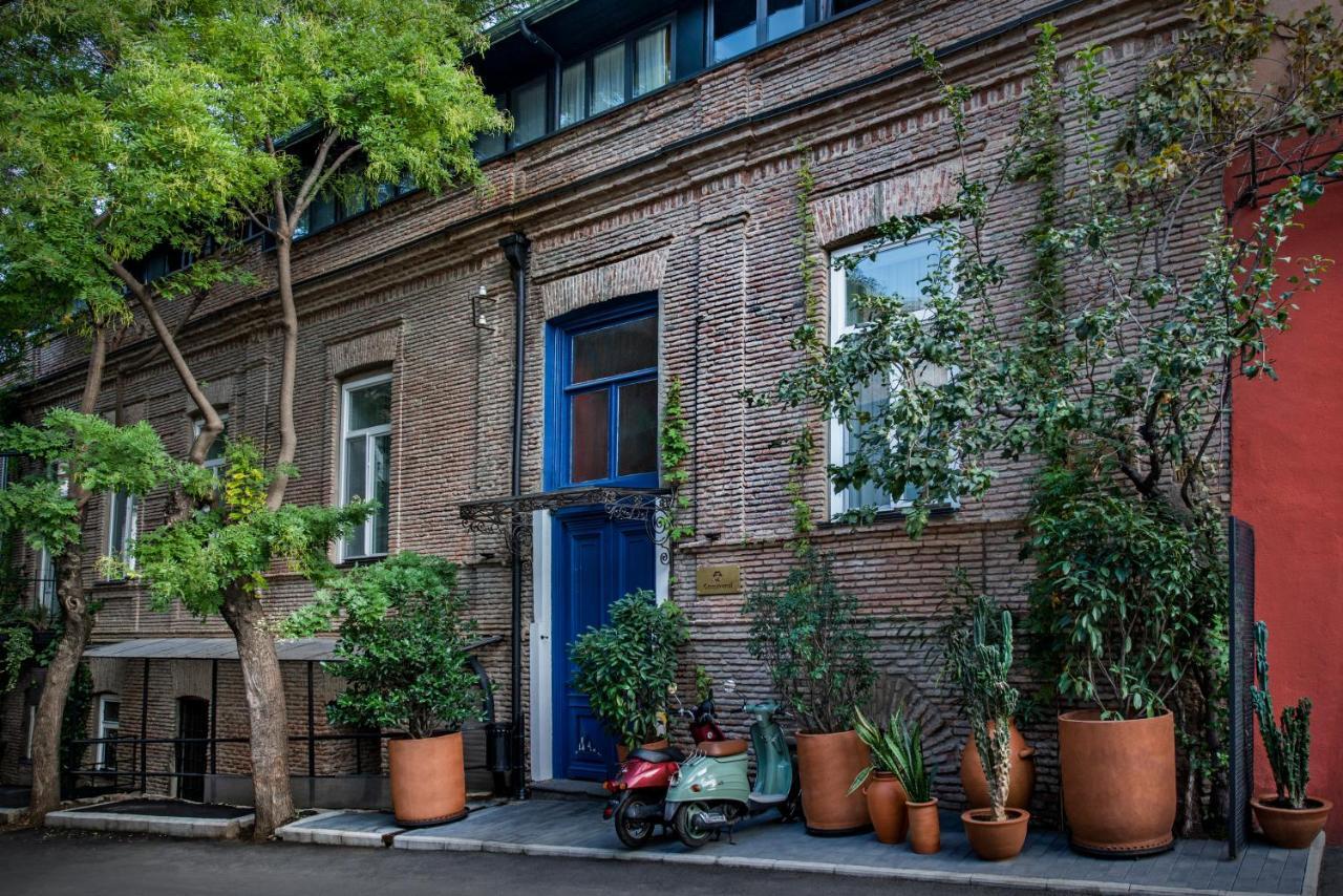 Communal Hotel Sololaki Tbilisi ภายนอก รูปภาพ